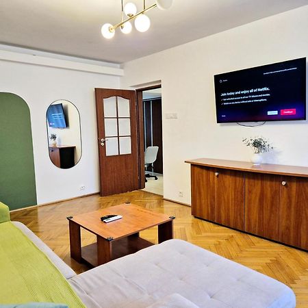 Tranquil Unirii Residence - Elegant & Spacious Living With Parking Steps From Parliament Bucarest Exterior foto