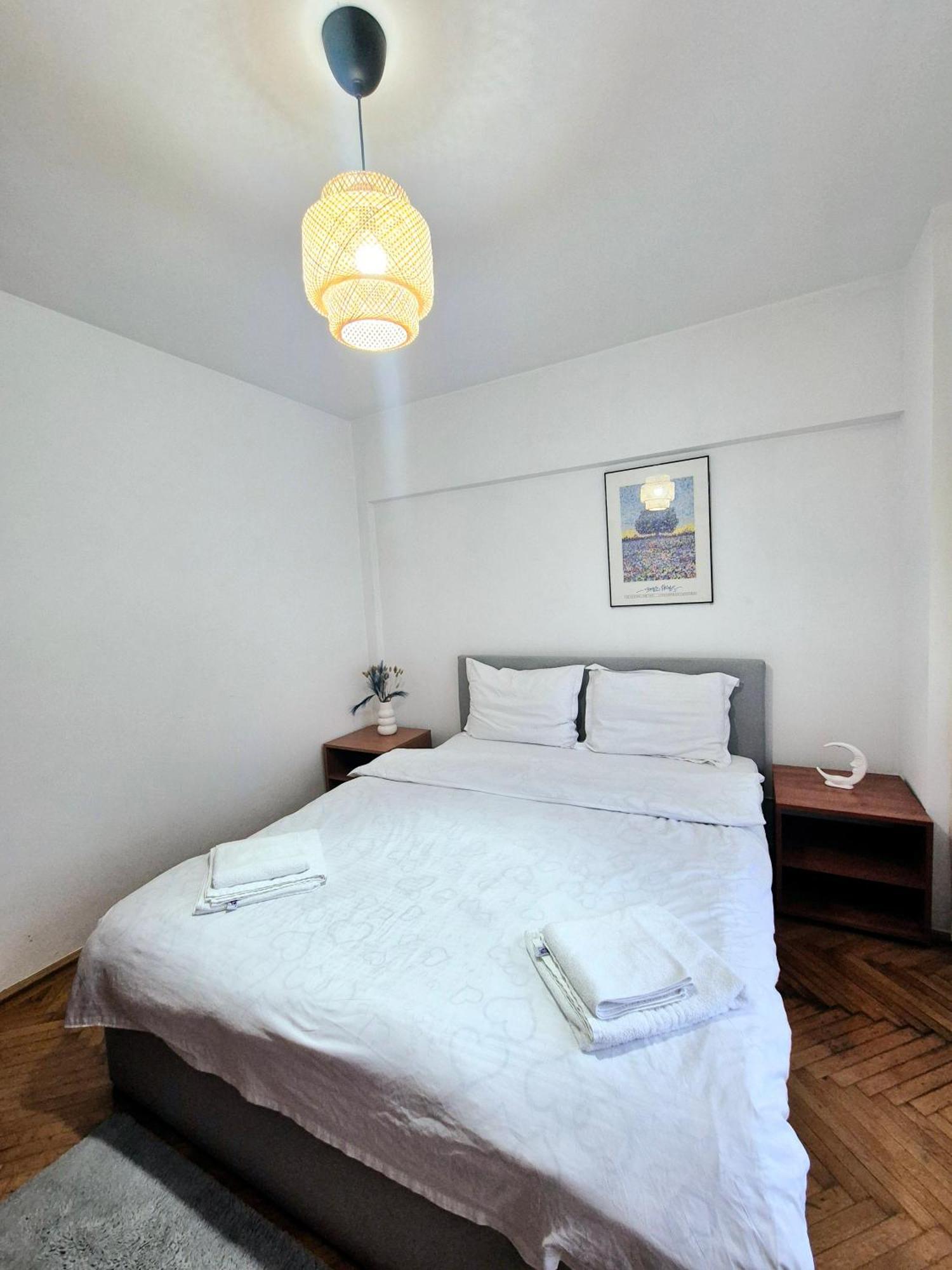 Tranquil Unirii Residence - Elegant & Spacious Living With Parking Steps From Parliament Bucarest Exterior foto